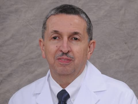 Photo of Dr. Francisco Batres, M.D.